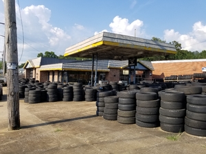 For Sale / Lease 2947 Cummings Hwy